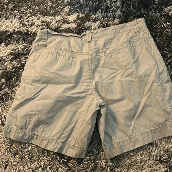 Tan Columbia Shorts - Picture 4 of 5